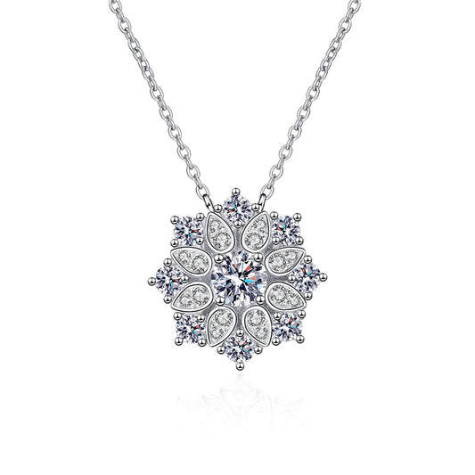 Sunflower necklace  0.5CT VVS brilliant moissanite Diamond